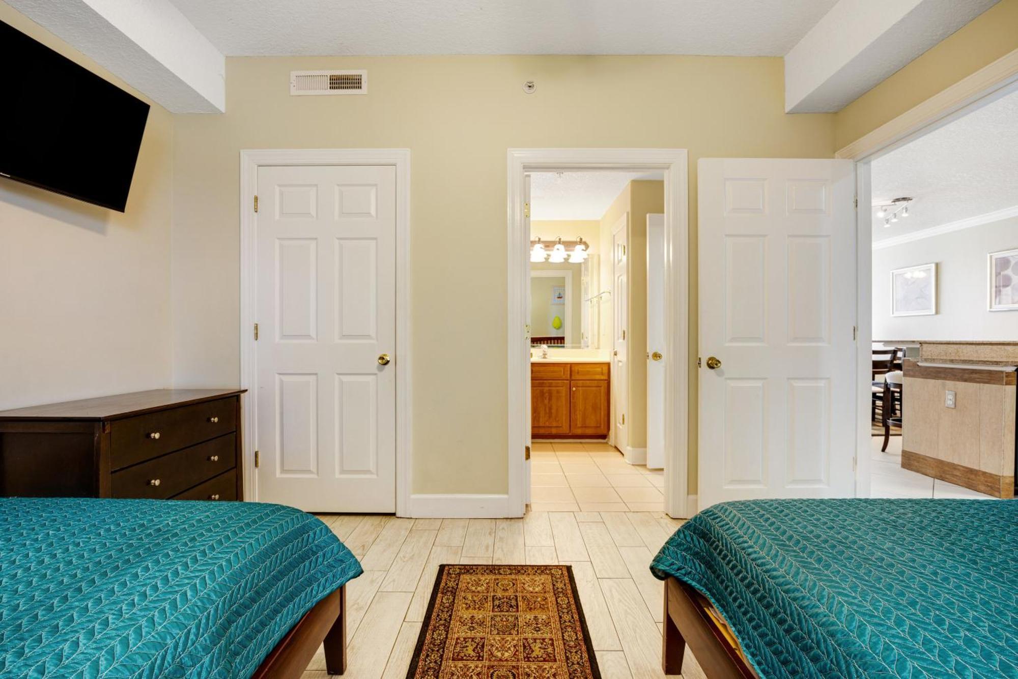 Parking Included-Beachfront 2Bd Ocean Villa! Gorgeous Amenities, Private Complex Panama City Beach Extérieur photo